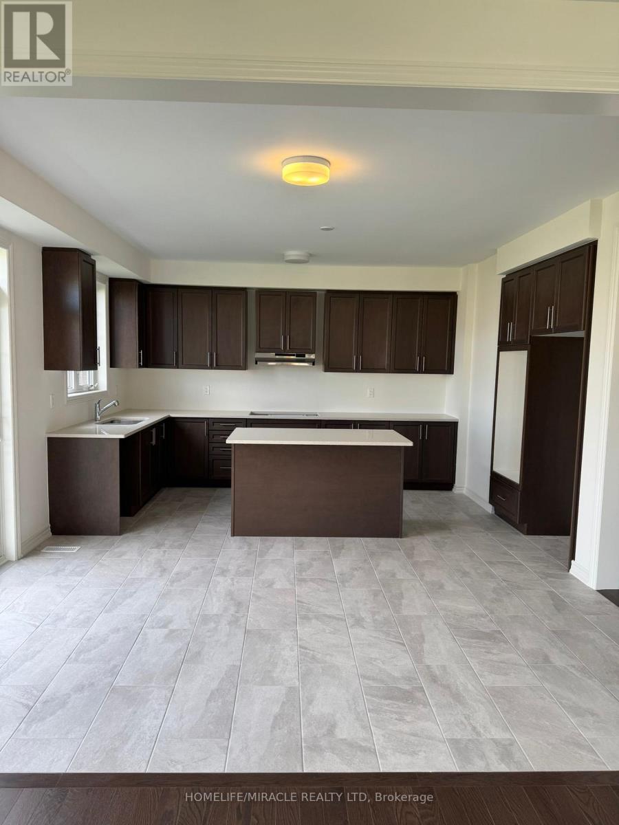11 Cranes Heights, Adjala-Tosorontio (Colgan), Ontario  L0G 1W0 - Photo 10 - N12478357