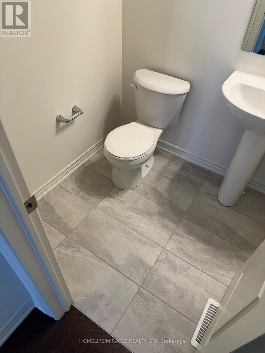 11 Cranes Heights, Adjala-Tosorontio (Colgan), Ontario  L0G 1W0 - Photo 12 - N12478357