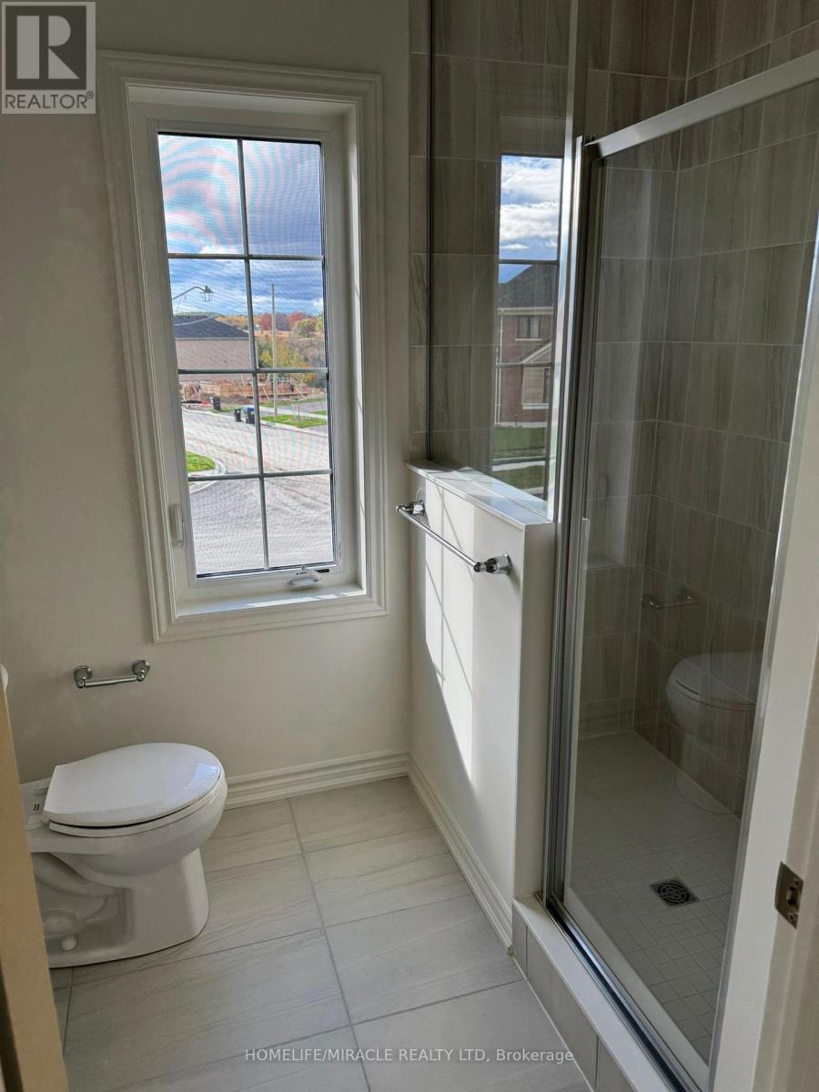 11 Cranes Heights, Adjala-Tosorontio (Colgan), Ontario  L0G 1W0 - Photo 18 - N12478357