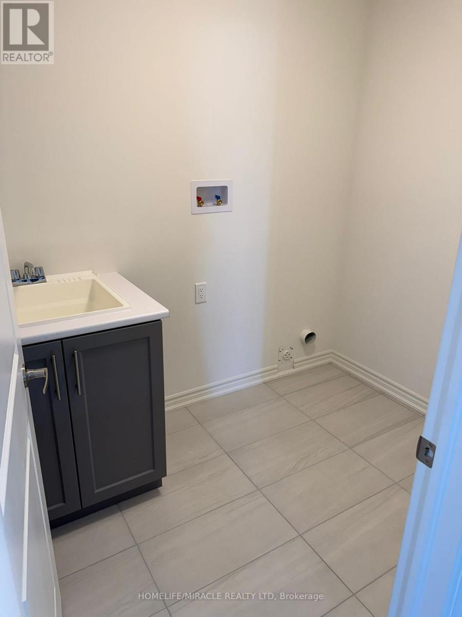 11 Cranes Heights, Adjala-Tosorontio (Colgan), Ontario  L0G 1W0 - Photo 22 - N12478357