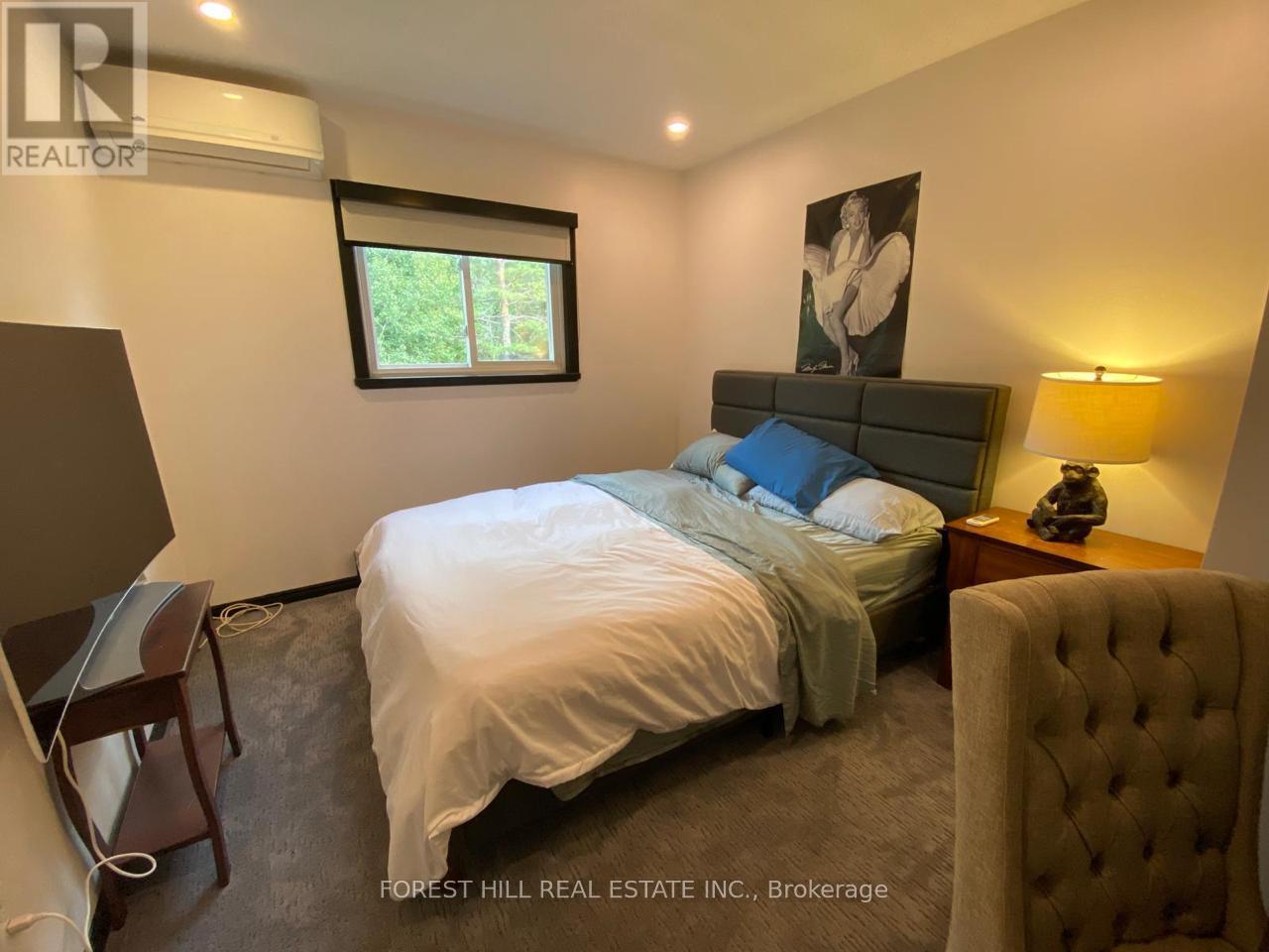 216 Timmons Street, Blue Mountains, Ontario  L9Y 0L2 - Photo 14 - X12418421