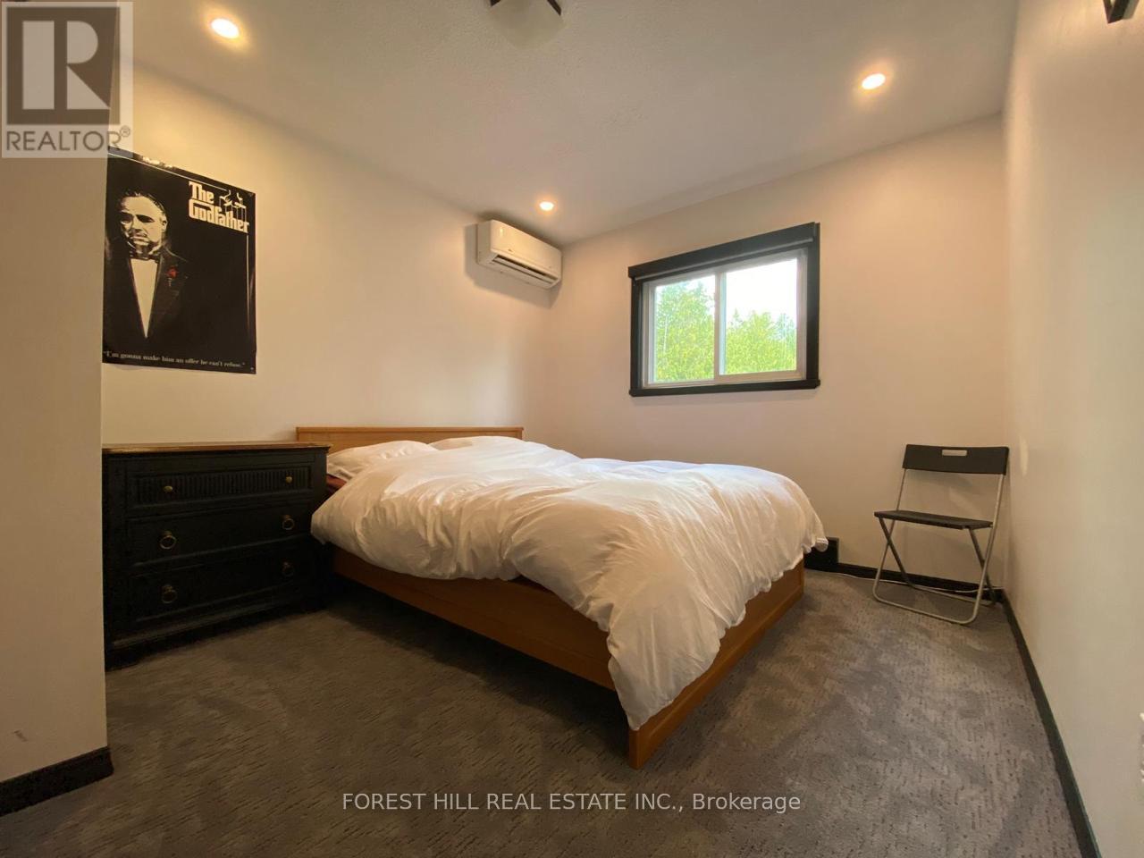 216 Timmons Street, Blue Mountains, Ontario  L9Y 0L2 - Photo 13 - X12418421