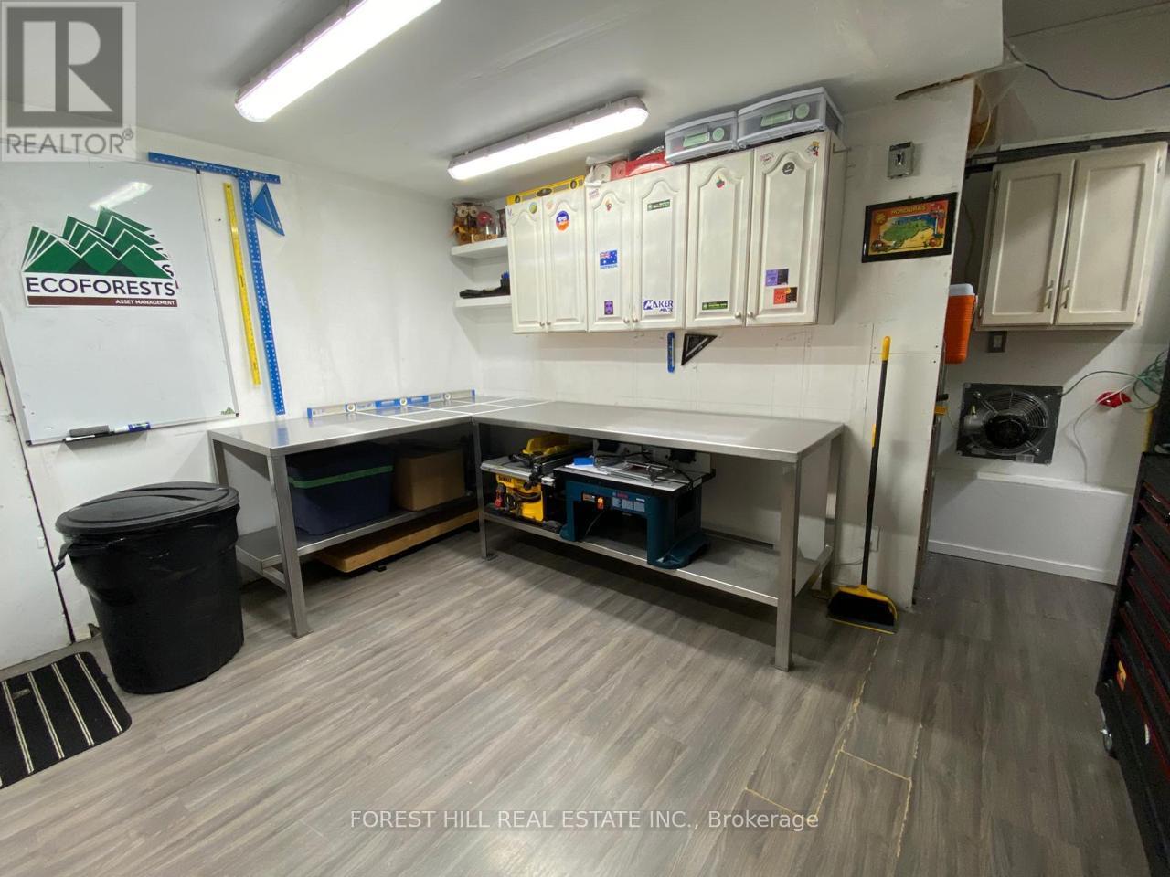 216 Timmons Street, Blue Mountains, Ontario  L9Y 0L2 - Photo 20 - X12418421