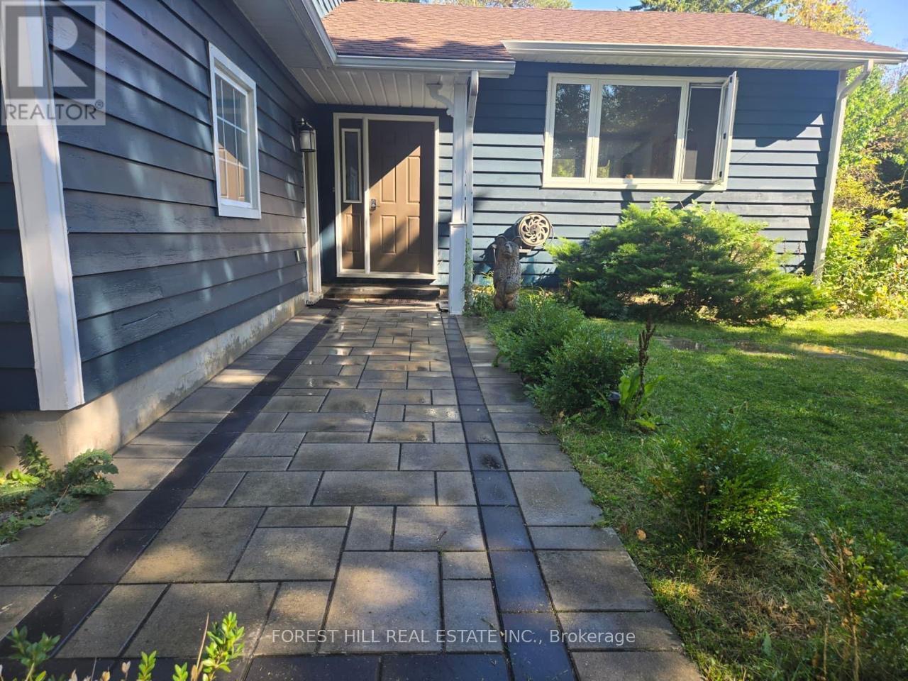 216 Timmons Street, Blue Mountains, Ontario  L9Y 0L2 - Photo 34 - X12418421