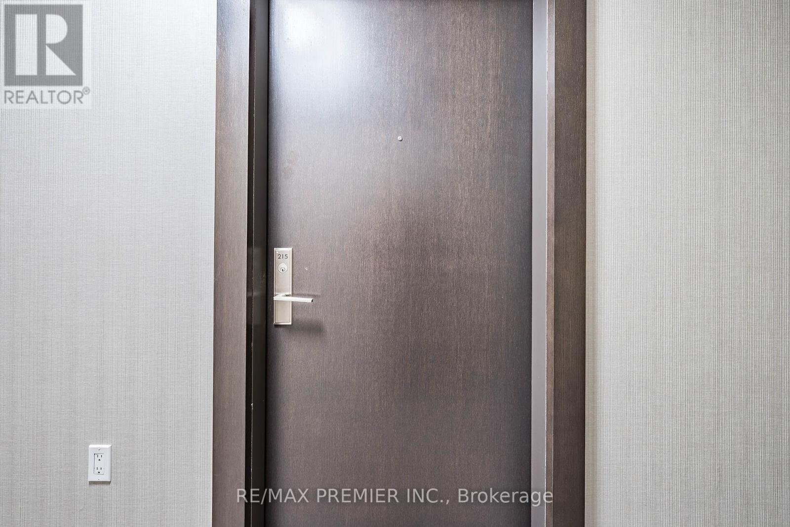 215 - 9000 Jane Street, Vaughan, Ontario  L4K 0M6 - Photo 10 - N12479060
