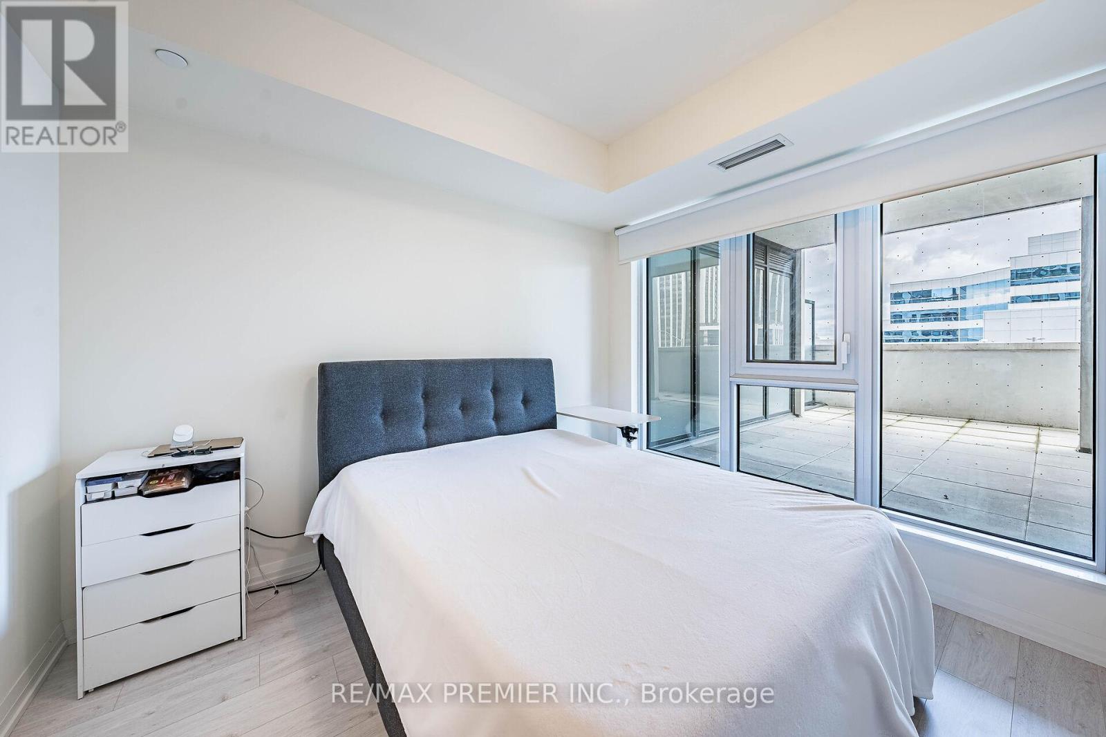 215 - 9000 Jane Street, Vaughan, Ontario  L4K 0M6 - Photo 14 - N12479060