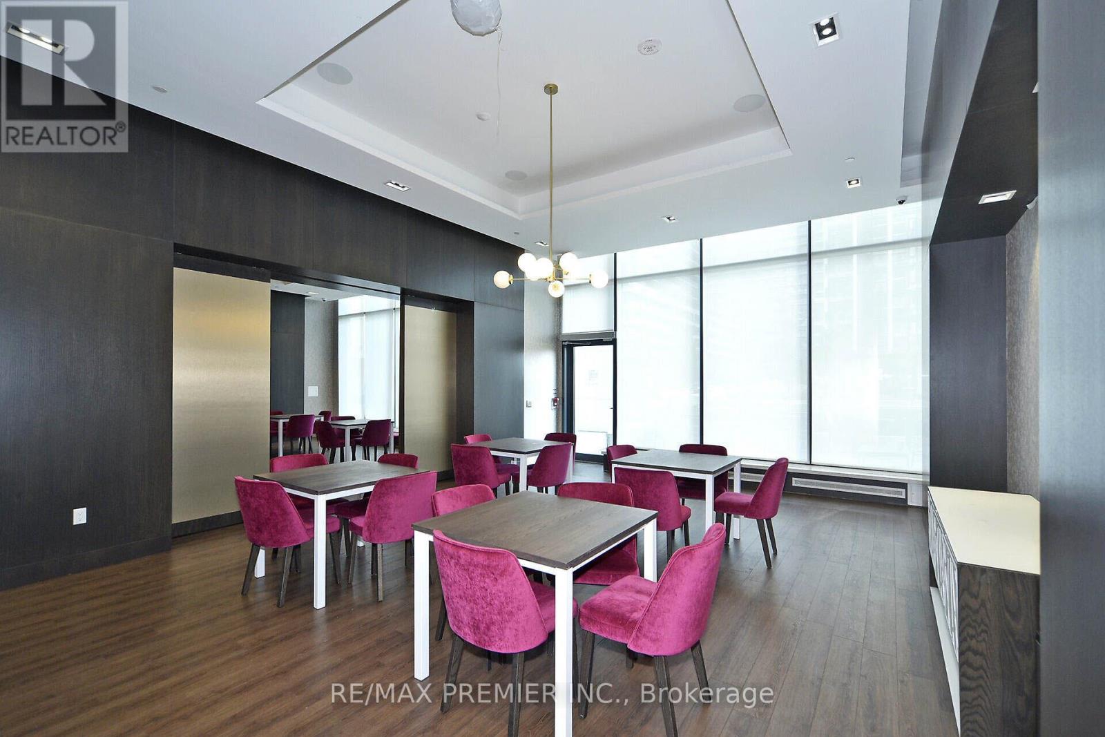 215 - 9000 Jane Street, Vaughan, Ontario  L4K 0M6 - Photo 27 - N12479060