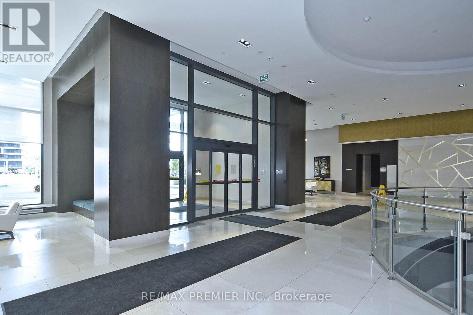 215 - 9000 Jane Street, Vaughan, Ontario  L4K 0M6 - Photo 5 - N12479060