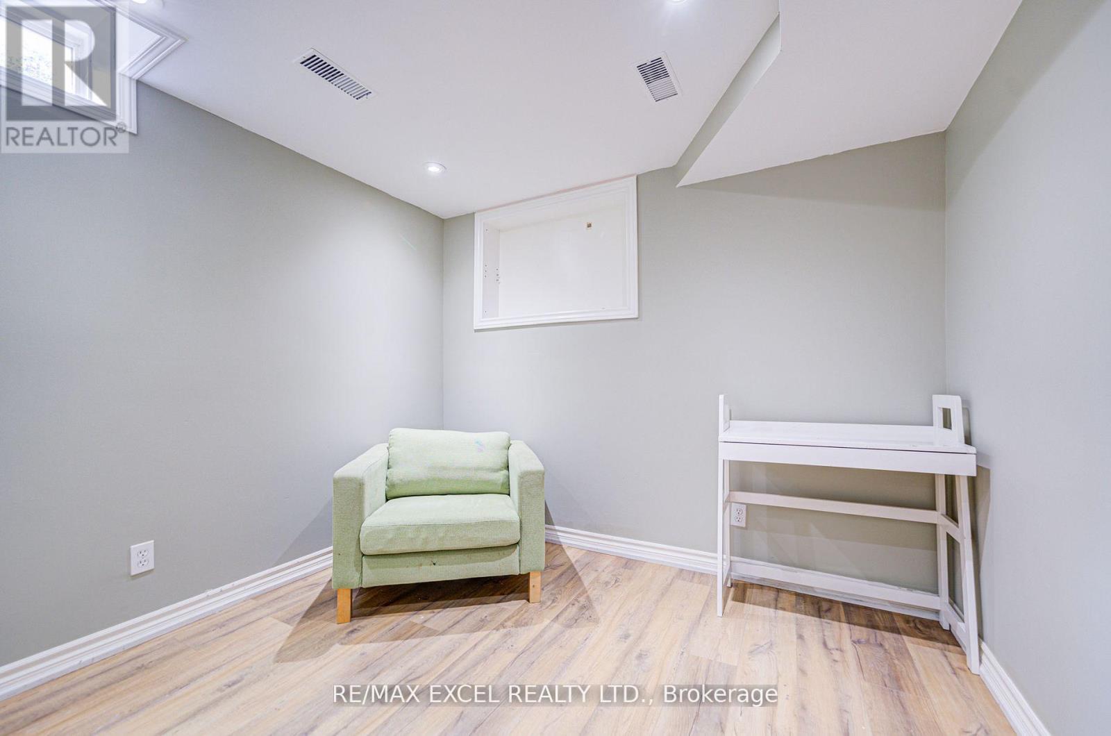 Bsmt - 263 Milliken Meadows Drive, Markham, Ontario  L3R 0W2 - Photo 7 - N12479097