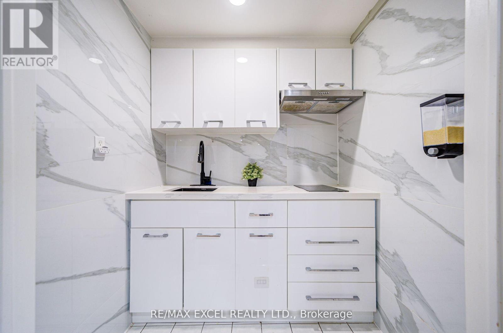 Bsmt - 263 Milliken Meadows Drive, Markham, Ontario  L3R 0W2 - Photo 9 - N12479097