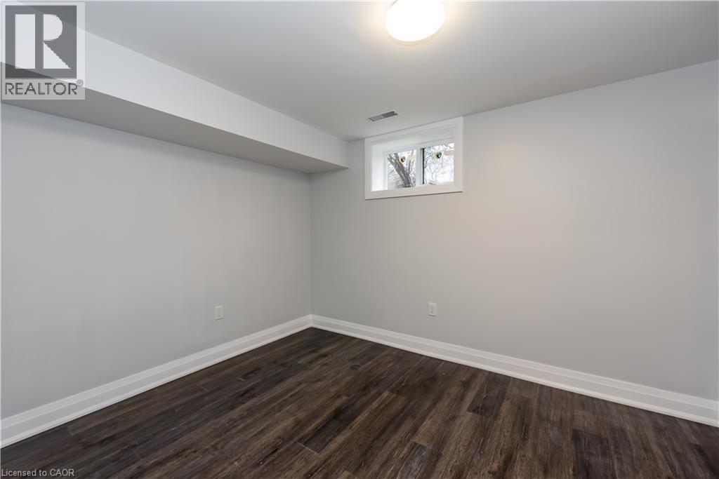 418 East 25th Street Unit# Basement, Hamilton, Ontario  L8V 3B3 - Photo 12 - 40781770
