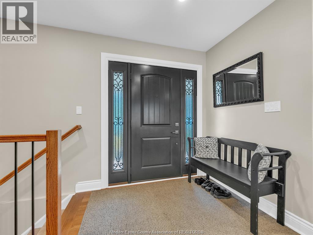 7 Longbeach Drive, Leamington, Ontario  N8H 4H9 - Photo 6 - 25027028