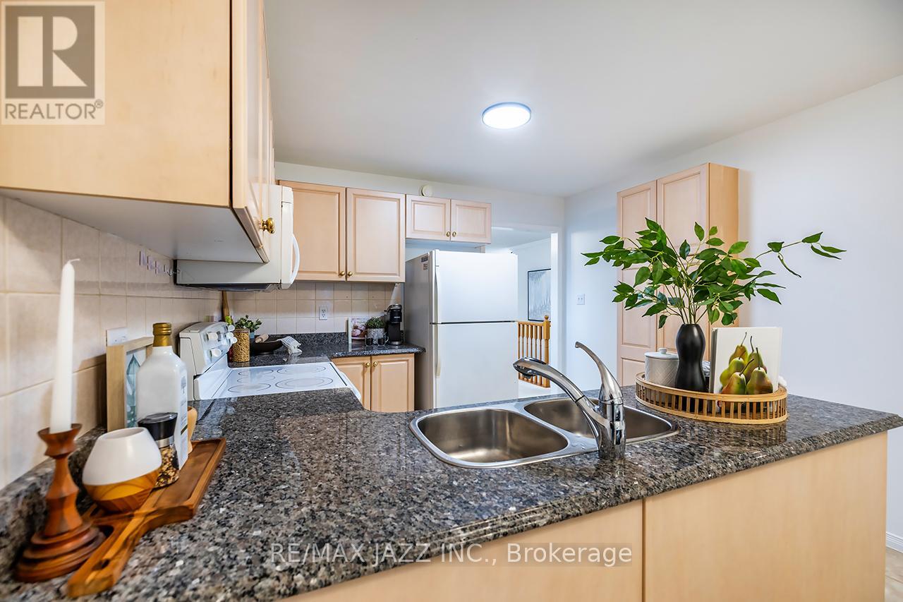 875 Beatrice Street E, Oshawa, Ontario  L1K 2H8 - Photo 15 - E12479170