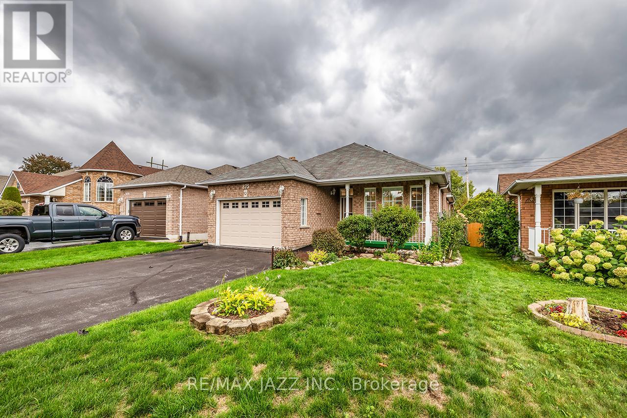 875 Beatrice Street E, Oshawa, Ontario  L1K 2H8 - Photo 2 - E12479170