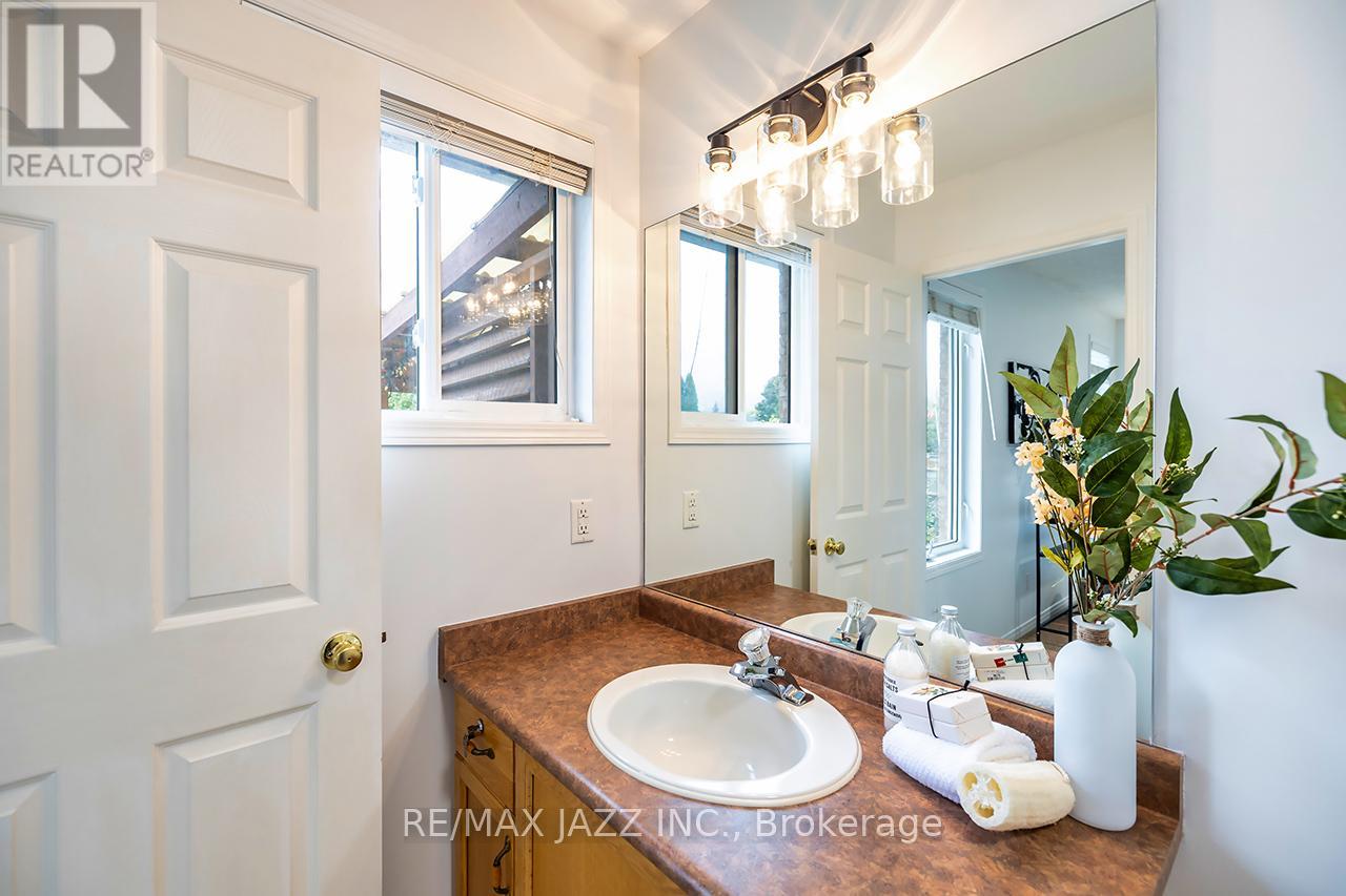 875 Beatrice Street E, Oshawa, Ontario  L1K 2H8 - Photo 22 - E12479170
