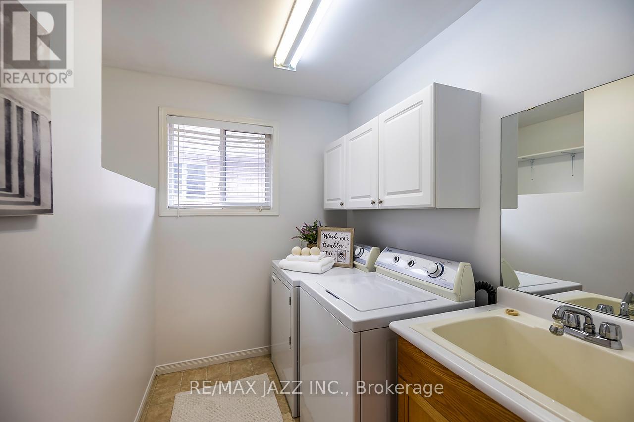 875 Beatrice Street E, Oshawa, Ontario  L1K 2H8 - Photo 28 - E12479170