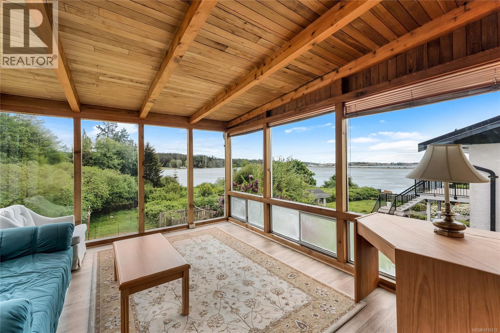 242 Portsmouth Dr, Colwood, British Columbia  V9C 1R9 - Photo 11 - 1018212