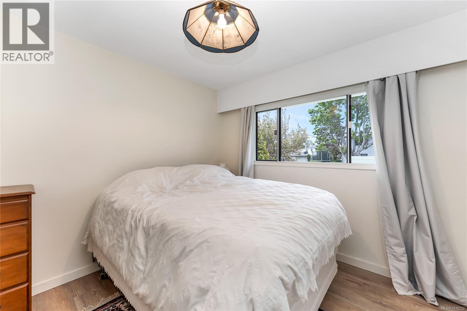 242 Portsmouth Dr, Colwood, British Columbia  V9C 1R9 - Photo 23 - 1018212
