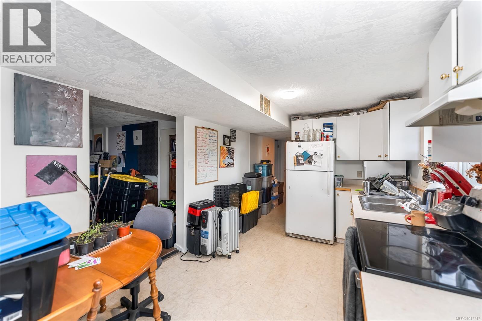 242 Portsmouth Dr, Colwood, British Columbia  V9C 1R9 - Photo 25 - 1018212