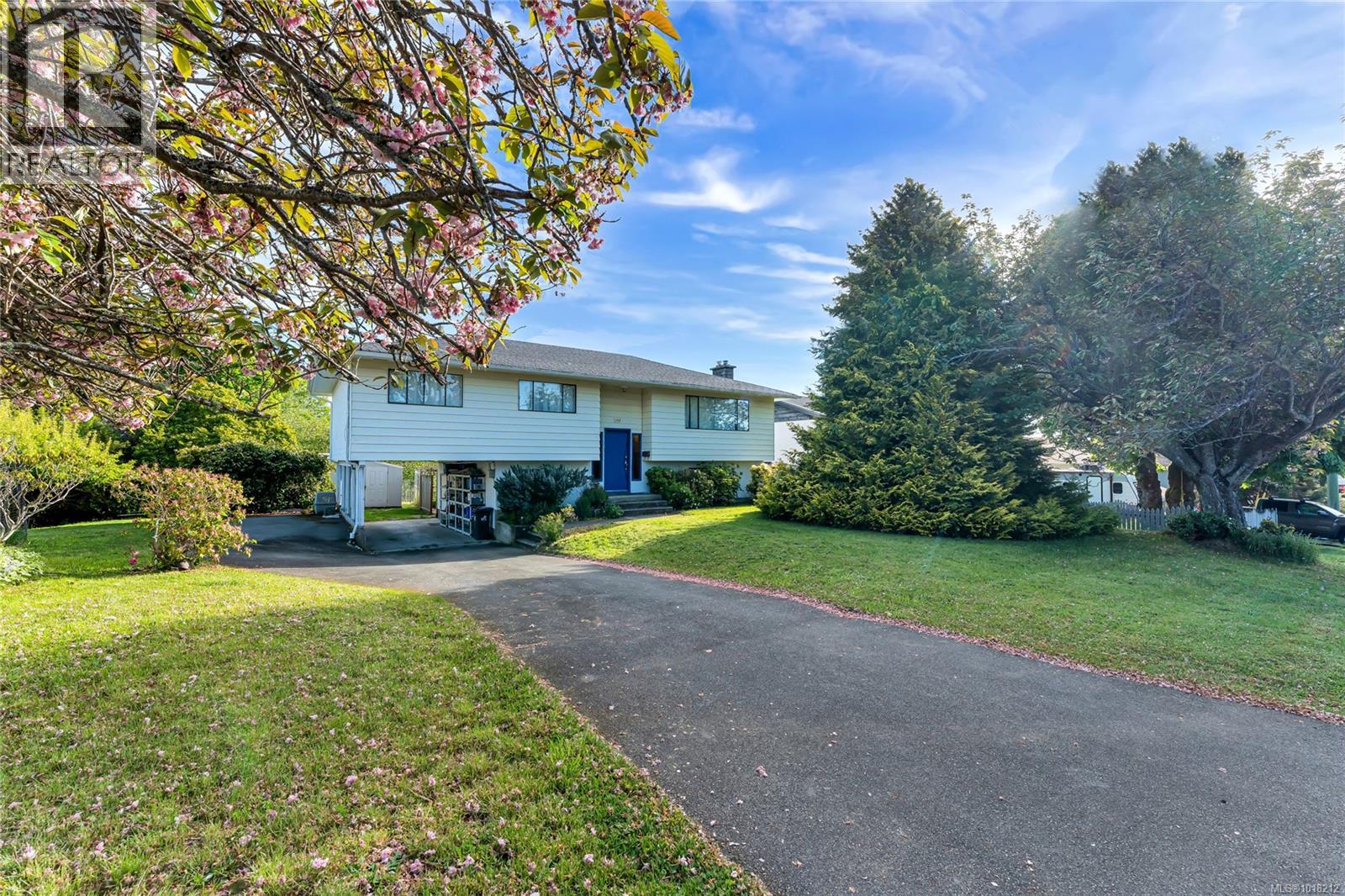 242 Portsmouth Dr, Colwood, British Columbia  V9C 1R9 - Photo 34 - 1018212
