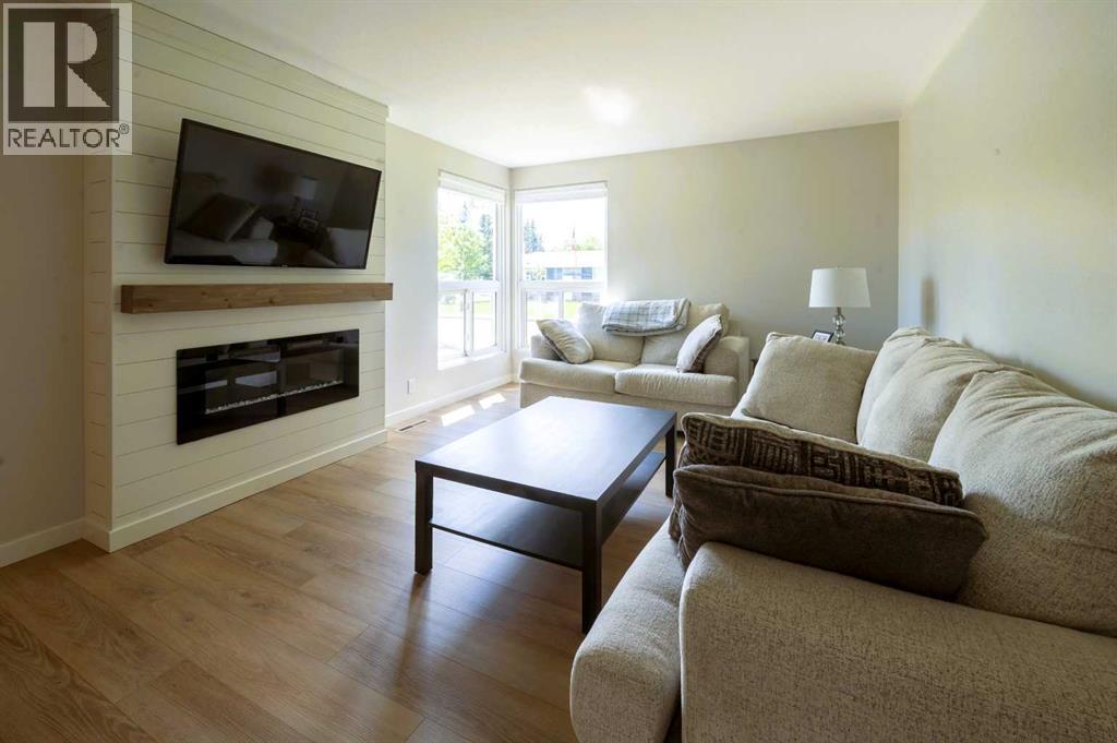 19 Sherwood Crescent, Red Deer, Alberta  T4N 0A4 - Photo 5 - A2257981