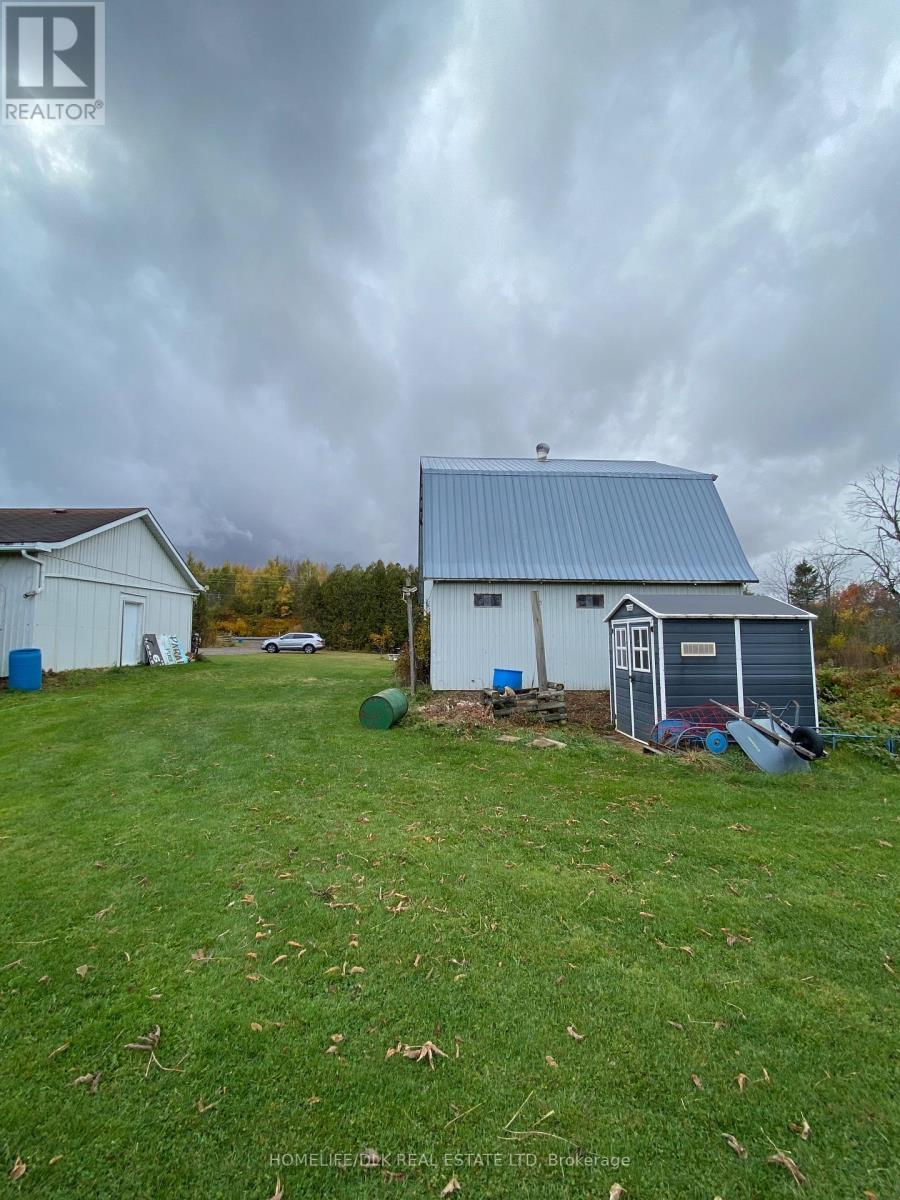 947 Townline Road N, North Grenville, Ontario  K0G 1J0 - Photo 24 - X12479135