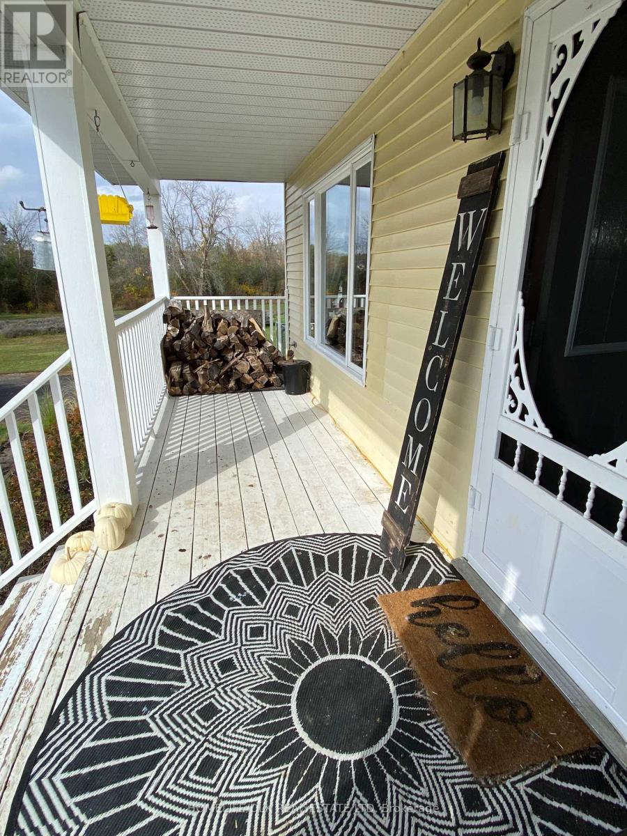 947 Townline Road N, North Grenville, Ontario  K0G 1J0 - Photo 25 - X12479135