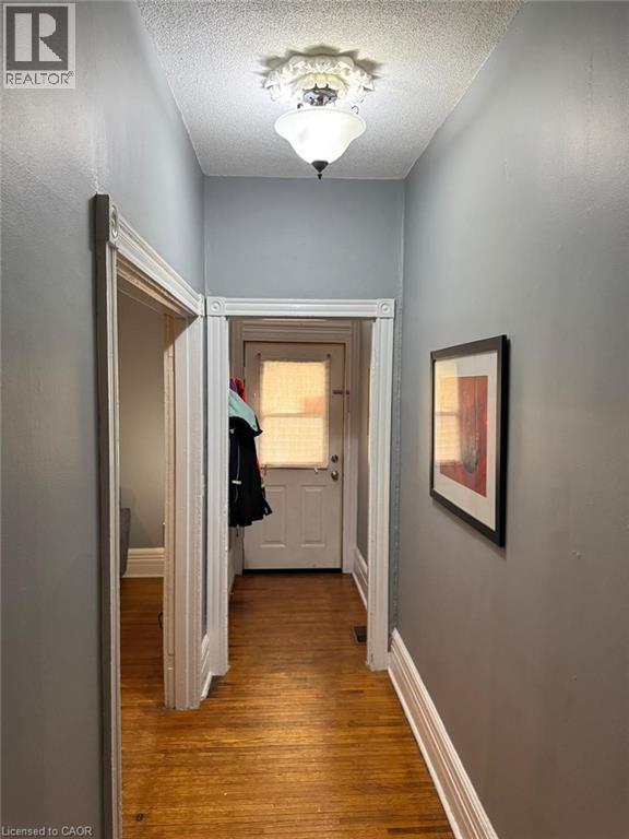 25 West Avenue N, Hamilton, Ontario  L8L 5B9 - Photo 2 - 40780799