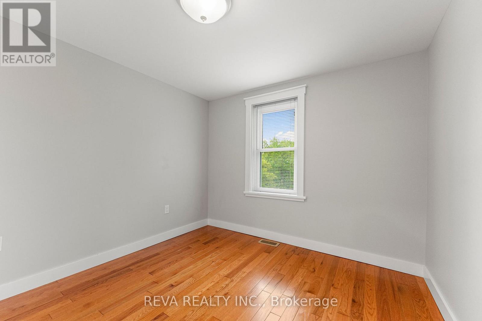 83 Siberia Road, Madawaska Valley, Ontario  K0J 1B0 - Photo 17 - X12479146