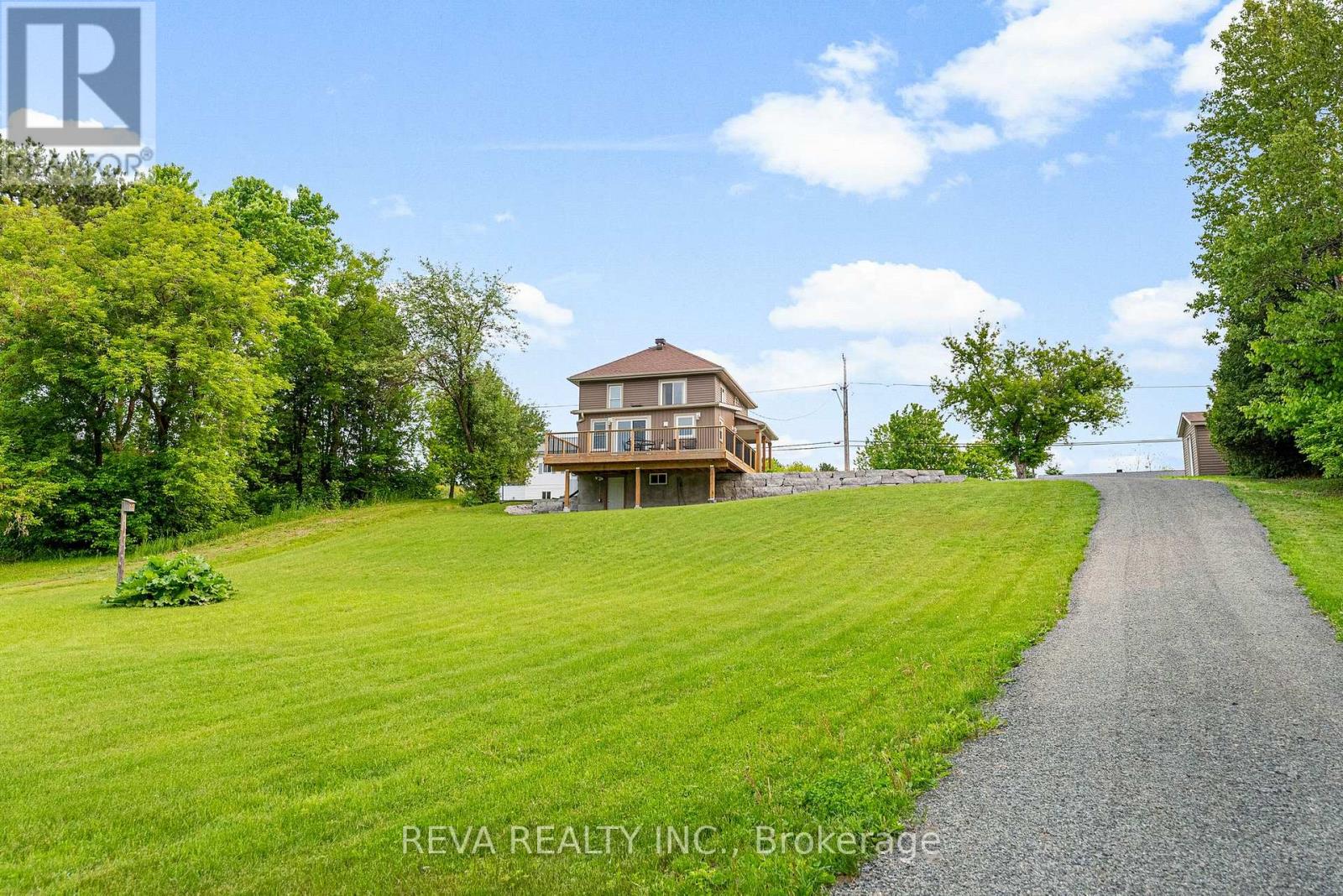 83 Siberia Road, Madawaska Valley, Ontario  K0J 1B0 - Photo 2 - X12479146