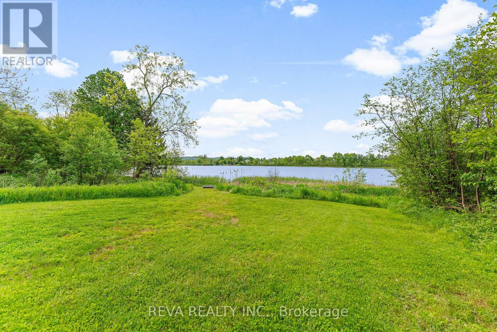 83 Siberia Road, Madawaska Valley, Ontario  K0J 1B0 - Photo 3 - X12479146