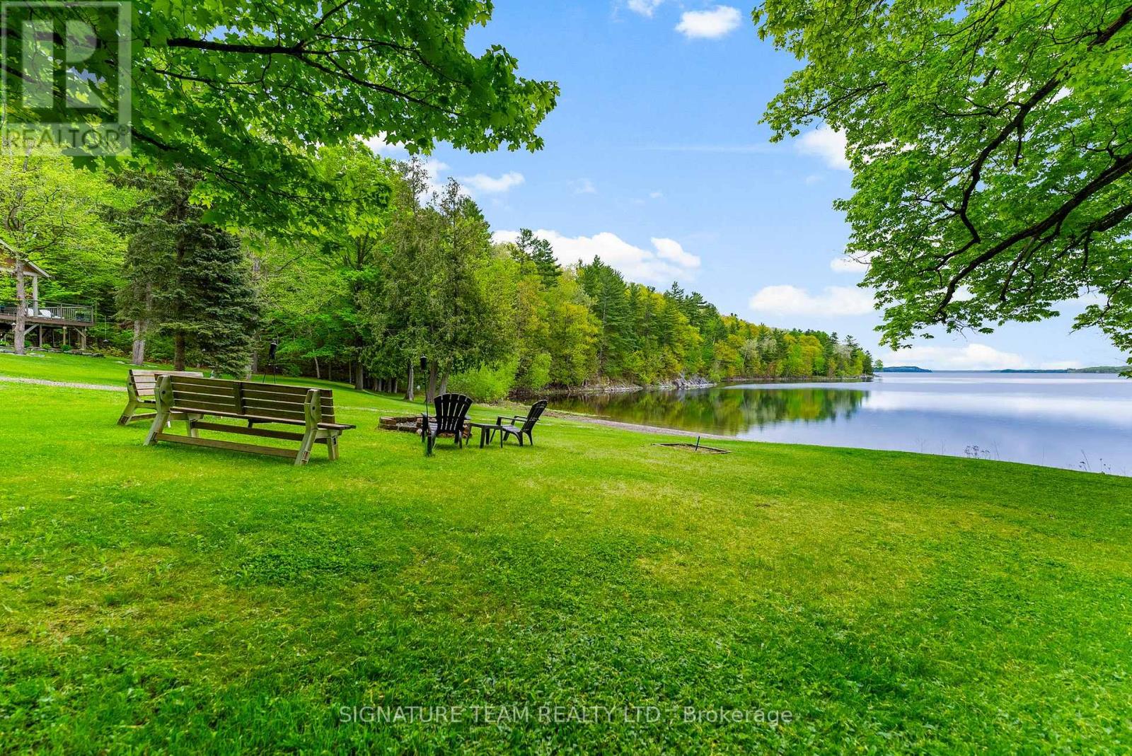 585b Two Mile Trail, Whitewater Region, Ontario  K8A 6W3 - Photo 10 - X12476616