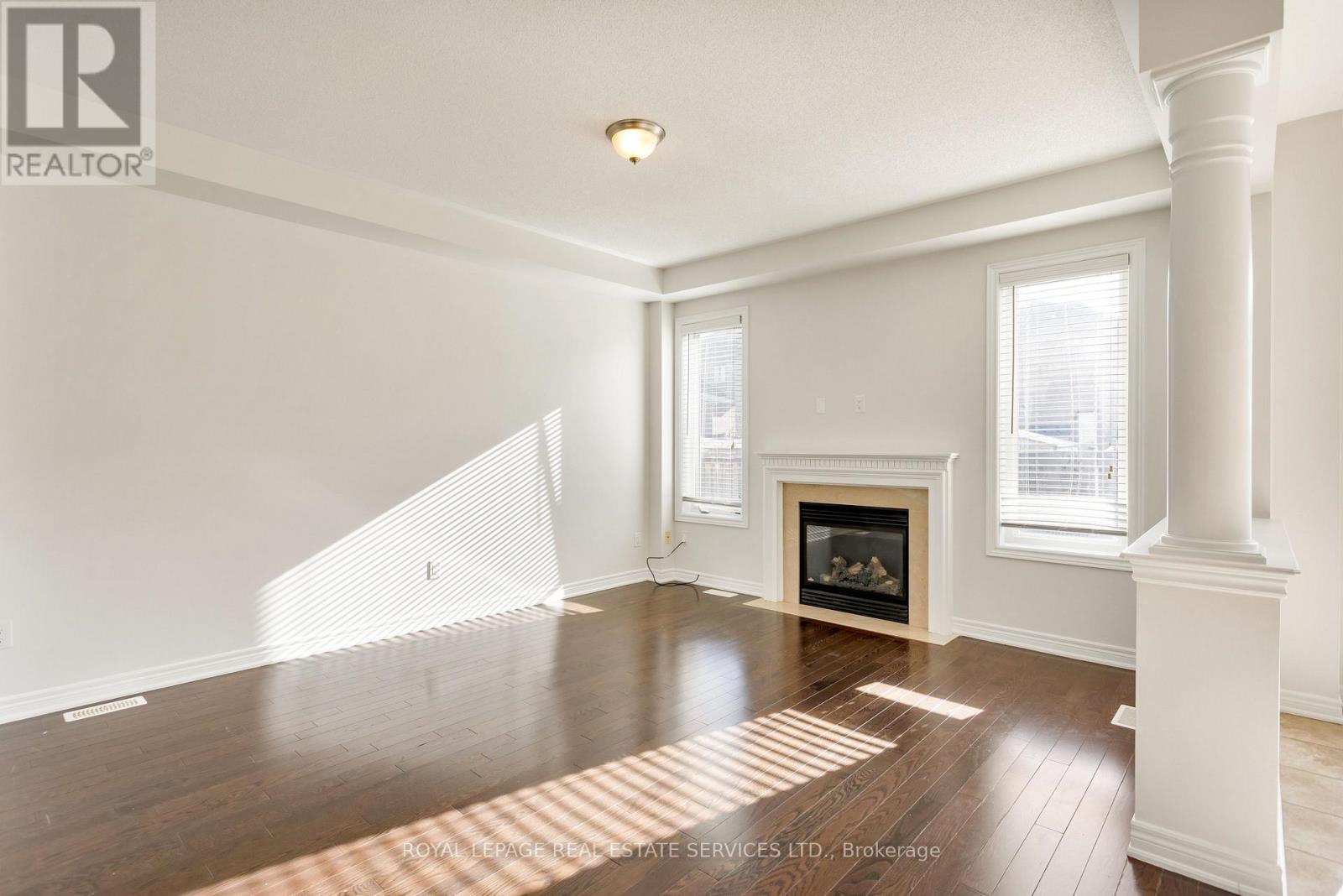 2464 Quetico Crescent, Oakville, Ontario  L6M 0R4 - Photo 10 - W12479084