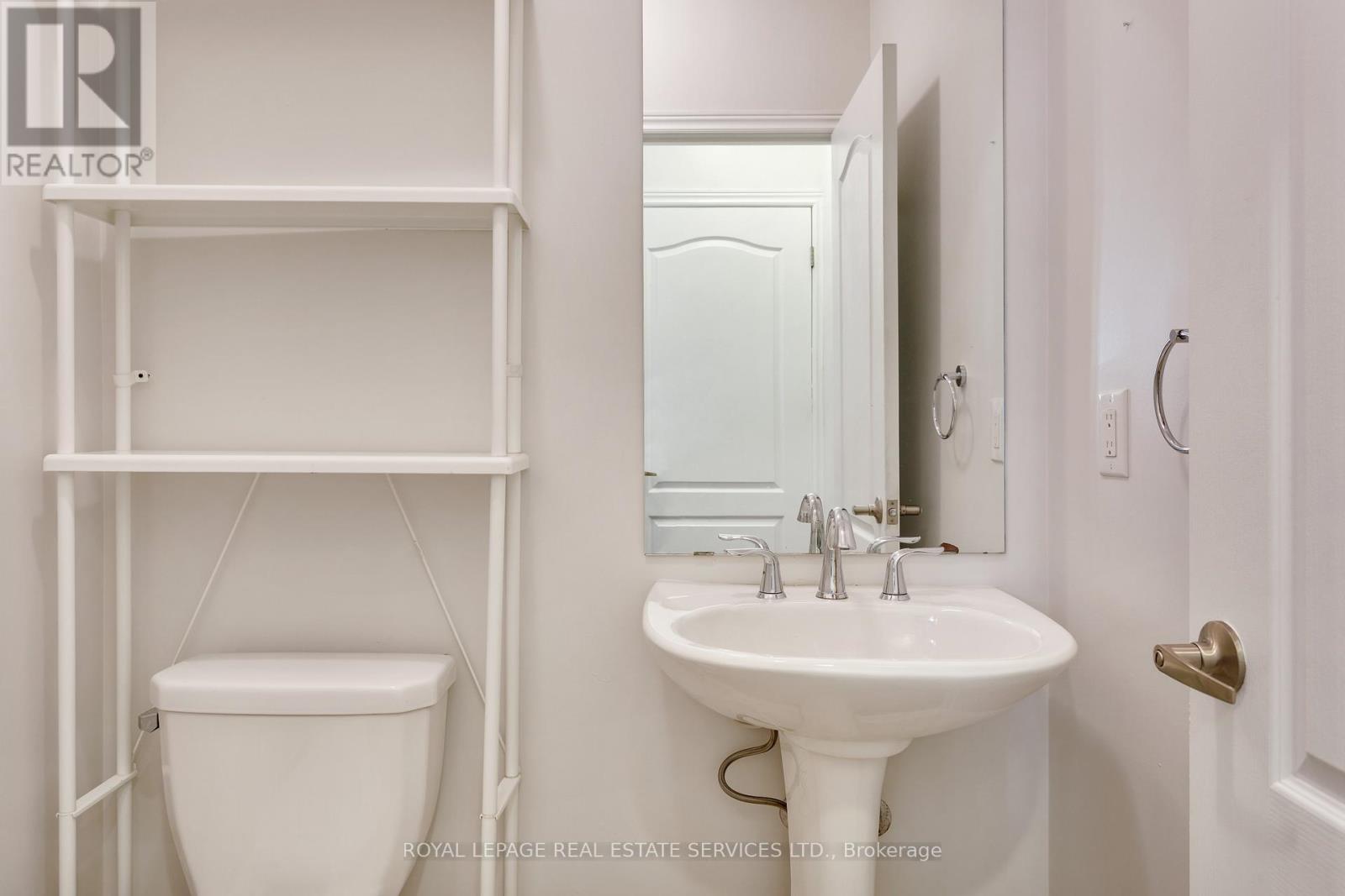 2464 Quetico Crescent, Oakville, Ontario  L6M 0R4 - Photo 22 - W12479084
