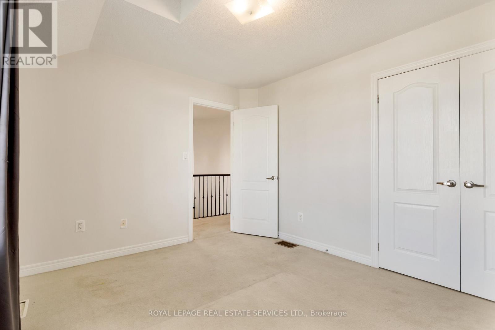 2464 Quetico Crescent, Oakville, Ontario  L6M 0R4 - Photo 25 - W12479084