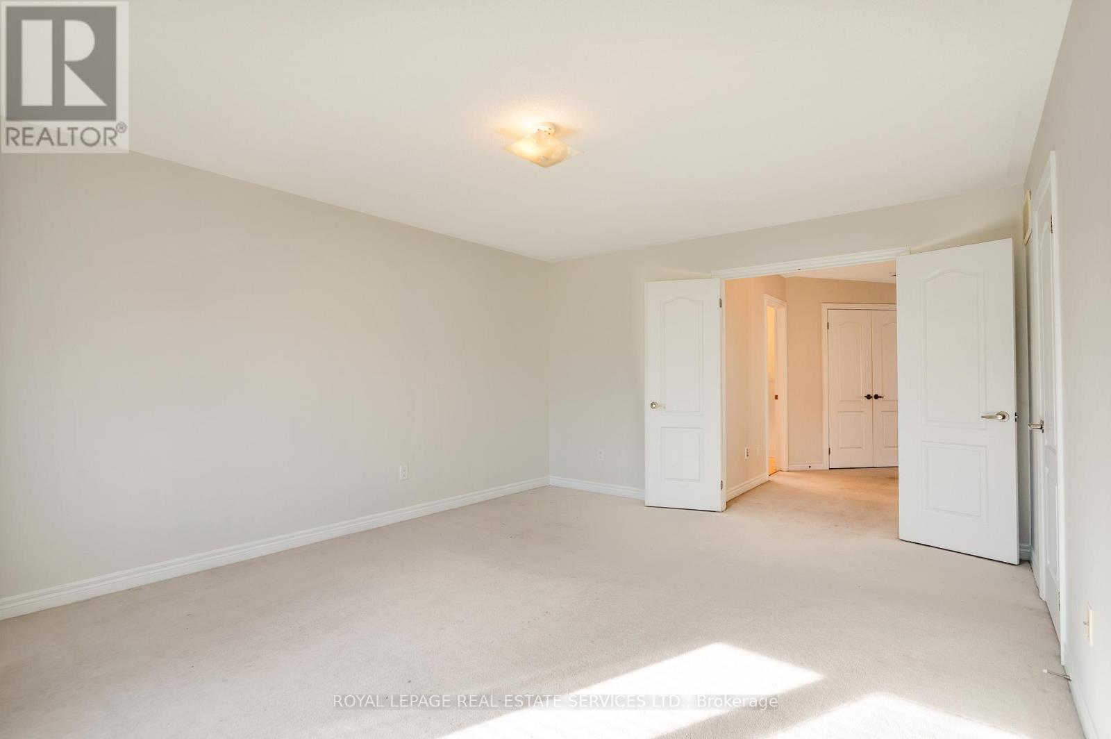 2464 Quetico Crescent, Oakville, Ontario  L6M 0R4 - Photo 35 - W12479084