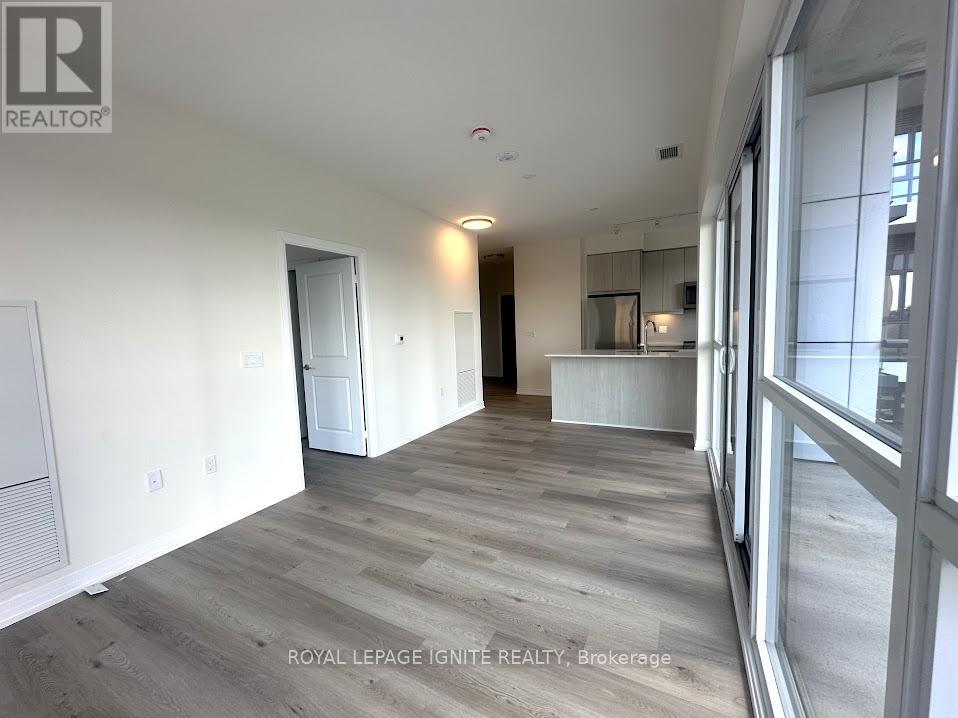 412 - 15 Watergarden Drive, Mississauga, Ontario  L5R 0H4 - Photo 14 - W12479093