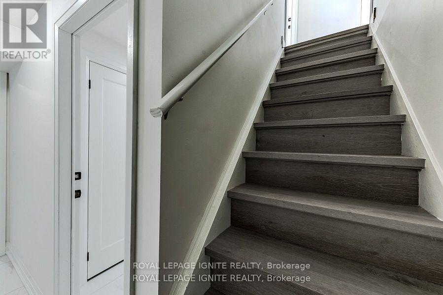4 Drayton Crescent, Brampton, Ontario  L6T 3G7 - Photo 25 - W12479105