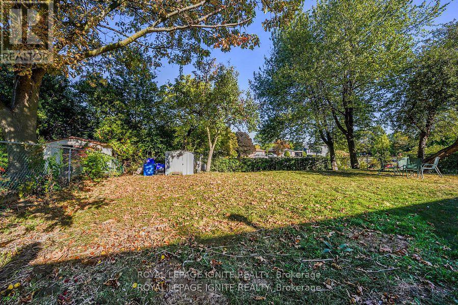 4 Drayton Crescent, Brampton, Ontario  L6T 3G7 - Photo 45 - W12479105