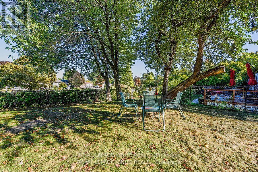 4 Drayton Crescent, Brampton, Ontario  L6T 3G7 - Photo 46 - W12479105