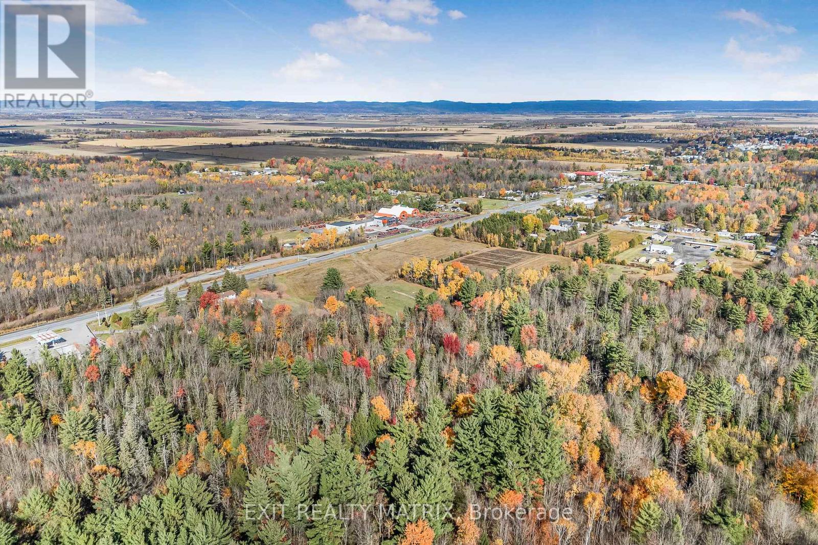 5079 County Rd 17 Road, Alfred And Plantagenet, Ontario  K0B 1A0 - Photo 34 - X12479136