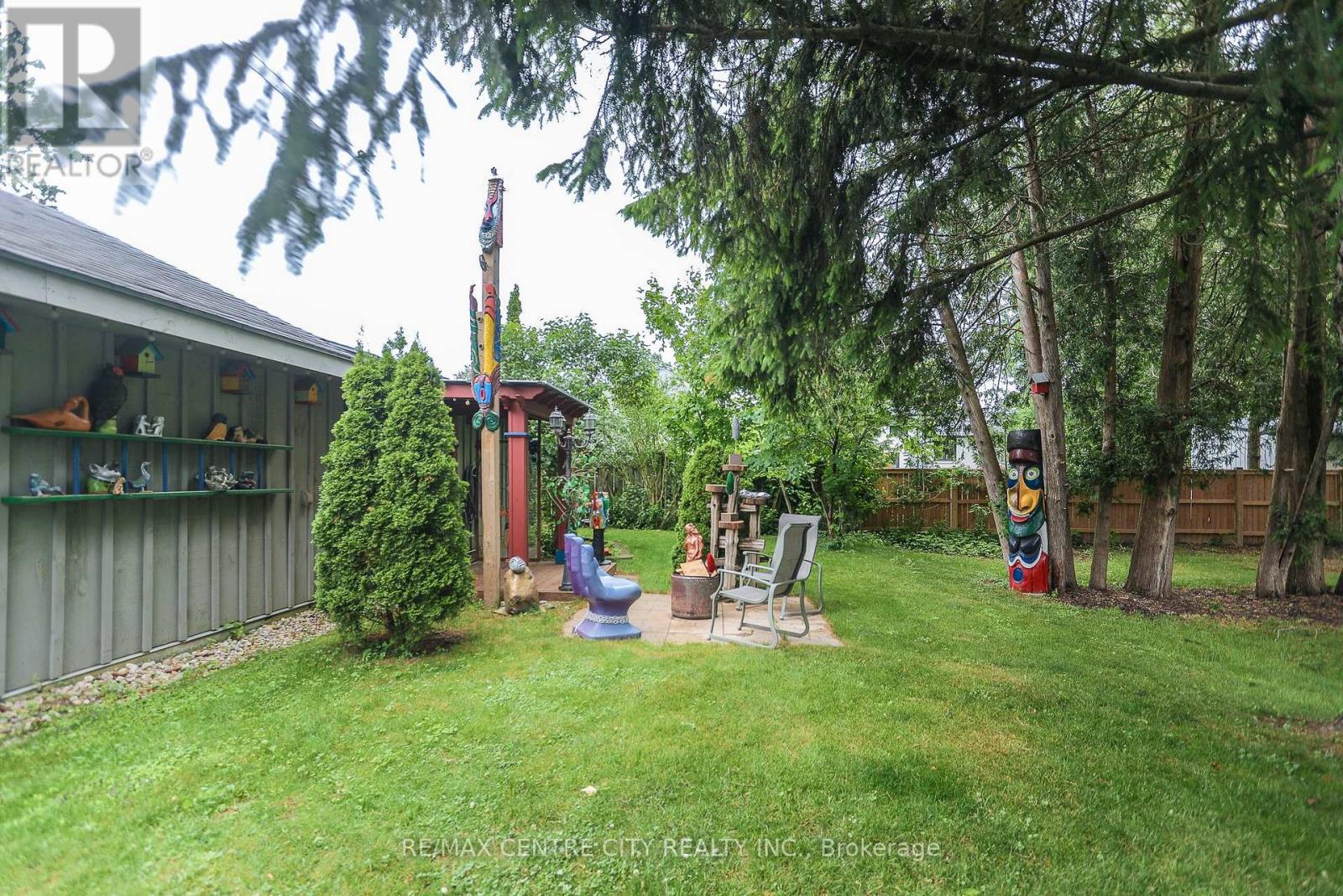 2349 Main Street, London South, Ontario  N6P 1A7 - Photo 27 - X12238725