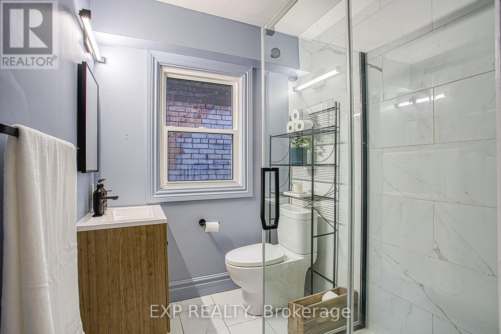 176 Emerald Street S, Hamilton, Ontario  L8N 2V7 - Photo 24 - X12479075