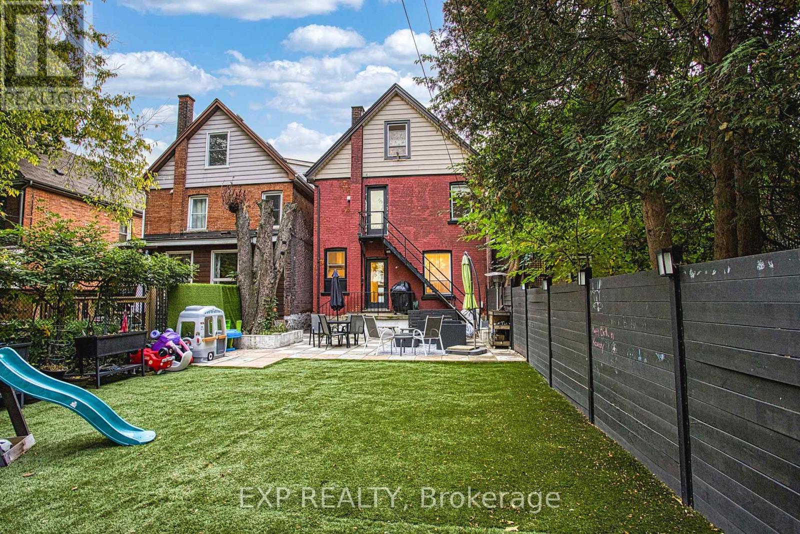 176 Emerald Street S, Hamilton, Ontario  L8N 2V7 - Photo 40 - X12479075
