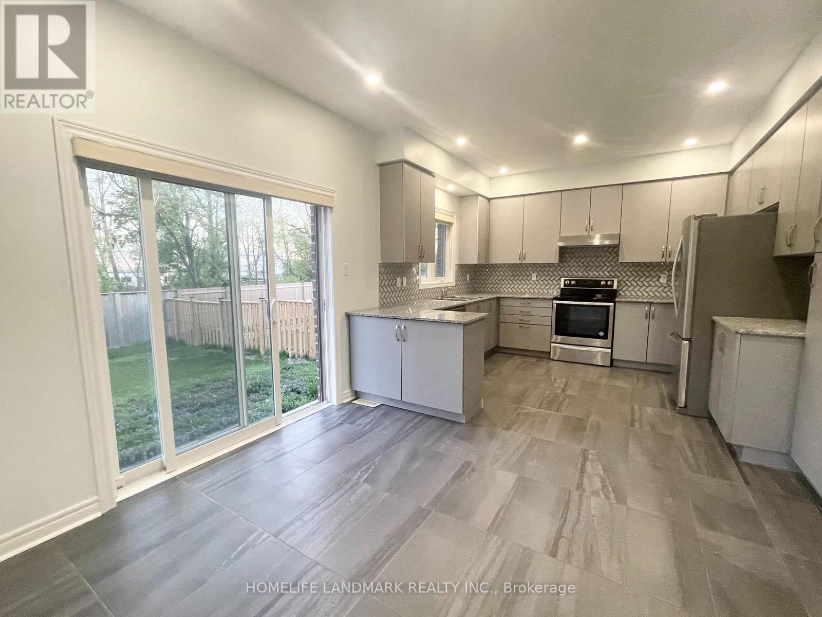 7528 Marpin Court, Niagara Falls, Ontario  L2H 0P3 - Photo 8 - X12479112