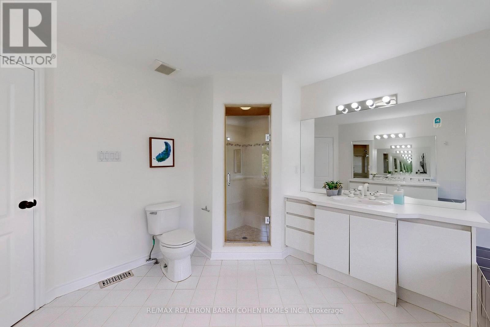 12 Larkfield Drive, Toronto (Banbury-Don Mills), Ontario  M3B 2H1 - Photo 34 - C12479122