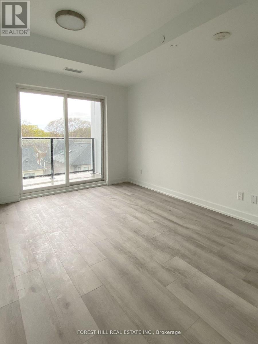 410 - 2000 Bathurst Street, Toronto (Humewood-Cedarvale), Ontario  M5P 0A7 - Photo 2 - C12479124