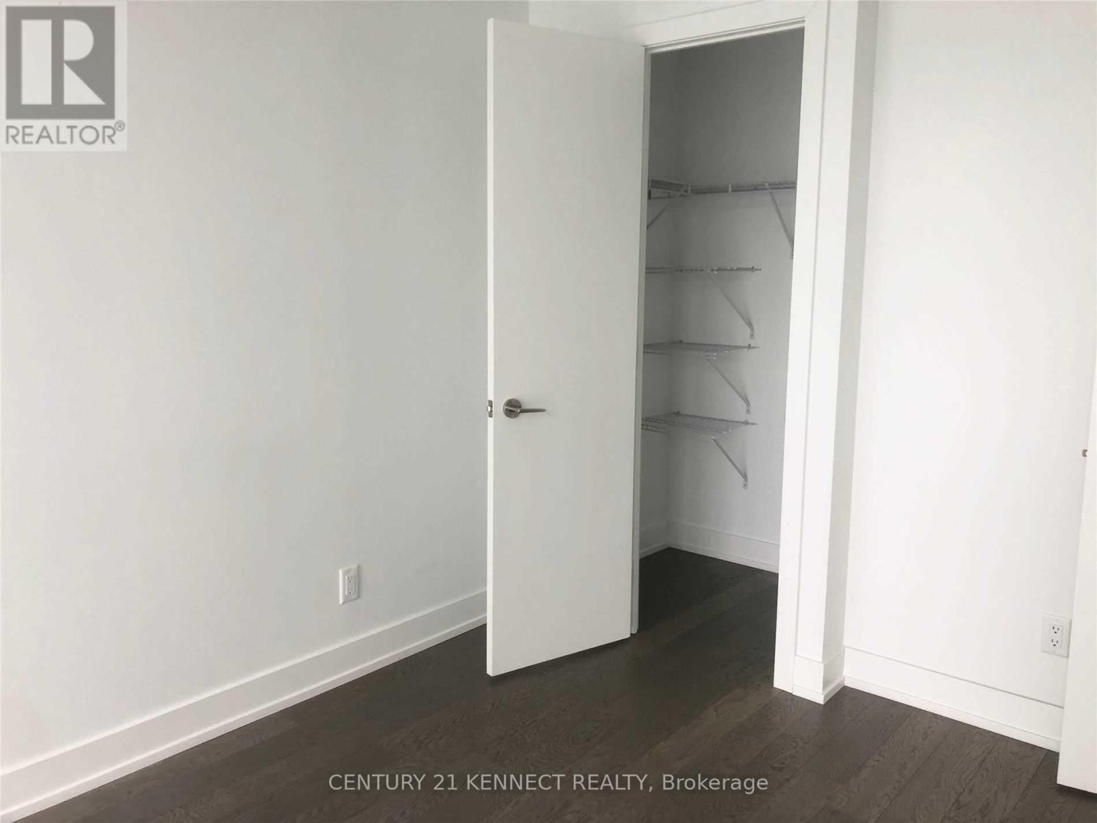 2413 - 7 Grenville Street, Toronto, Ontario  M4Y 0E9 - Photo 9 - C12479198
