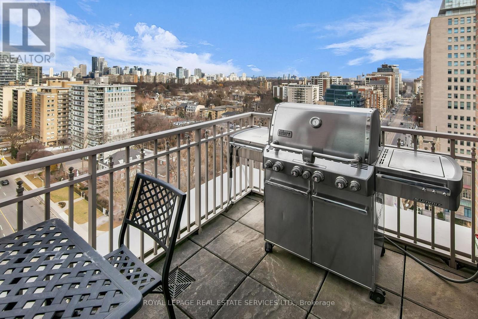 1701 - 155 St Clair Avenue W, Toronto, Ontario  M4V 0A1 - Photo 28 - C12479228