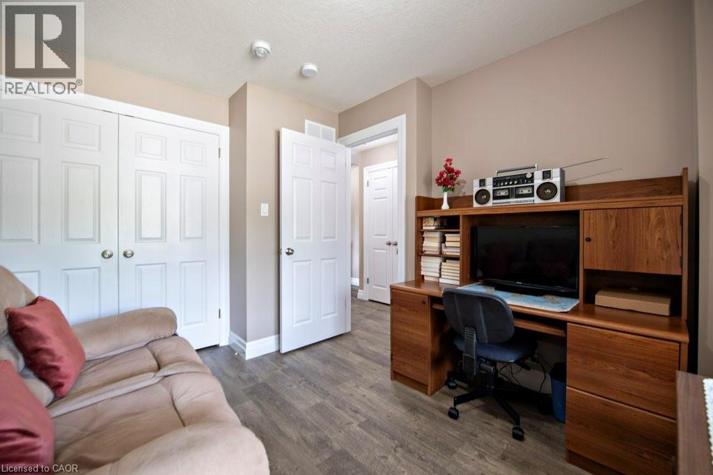 81 Timber Trail Road, Elmira, Ontario  N3B 0C7 - Photo 9 - 40754581